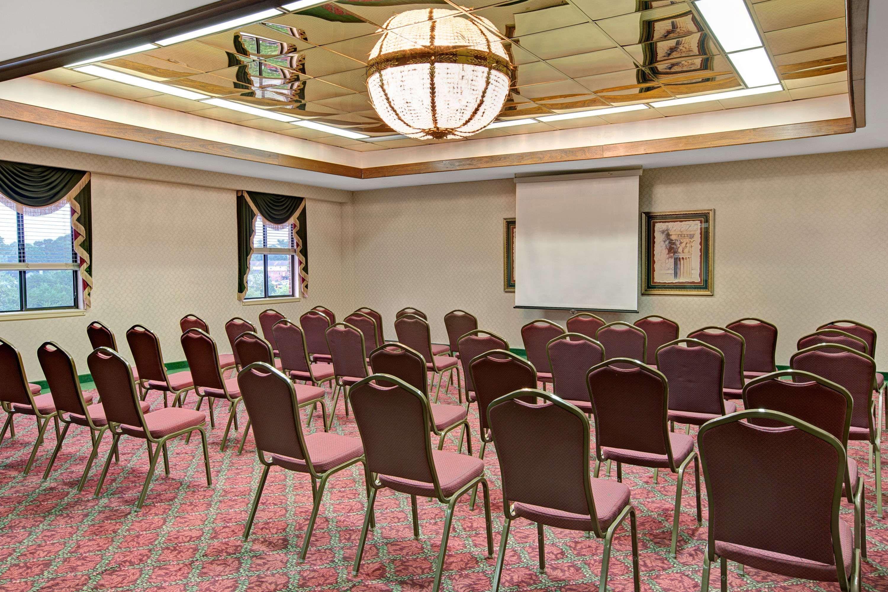 Days Inn & Suites By Wyndham Hickory Exteriér fotografie